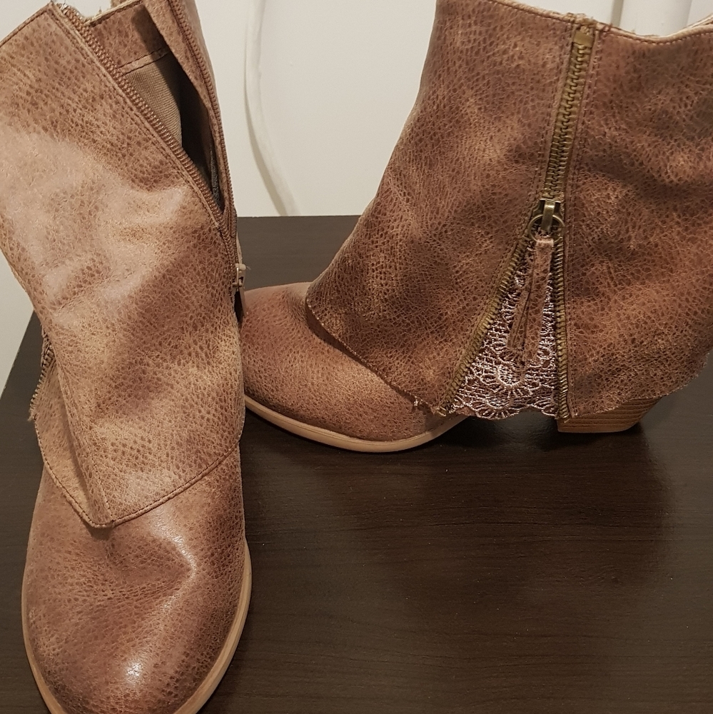 Lace Boots